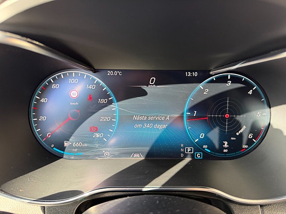 Mercedes-Benz GLC220 d 29 of 30