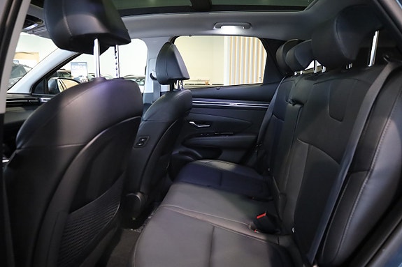 Hyundai Tucson 14 of 30