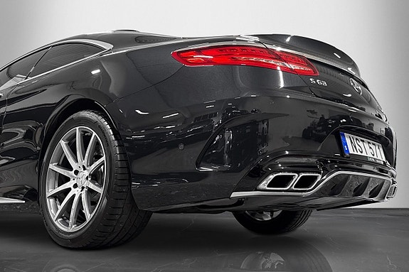 Mercedes-Benz S63 9 of 21
