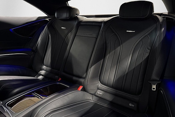 Mercedes-Benz S63 14 of 21