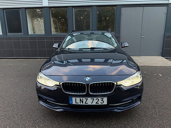 BMW 320d 2 of 27