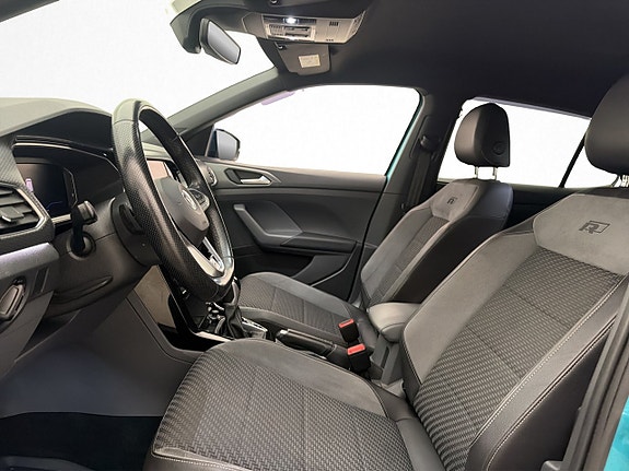 Volkswagen T-Cross 12 of 30
