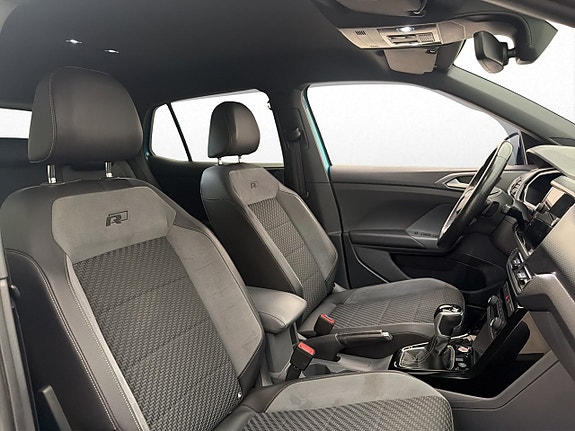 Volkswagen T-Cross 26 of 30