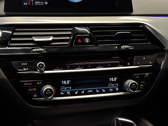 BMW M550d 28 of 30