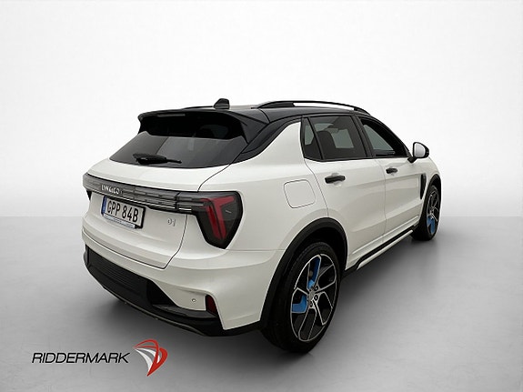 Lynk & Co 01 8 of 30