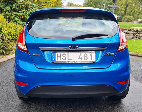 Ford Fiesta 3 of 8