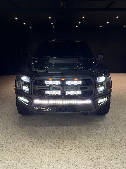 Ford F-150 4 of 22