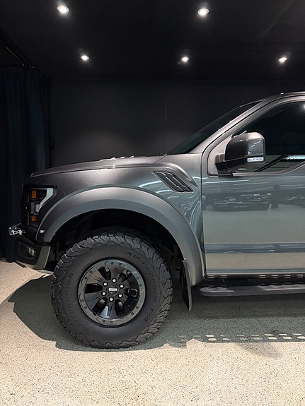 Ford F-150 7 of 22