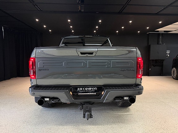 Ford F-150 10 of 22