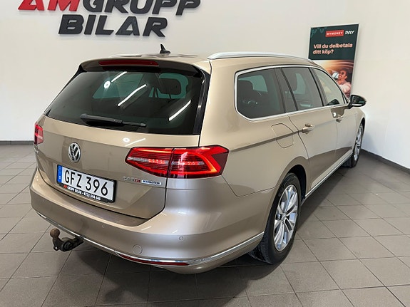 Volkswagen Passat 5 of 24