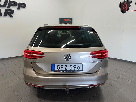 Volkswagen Passat 9 of 24