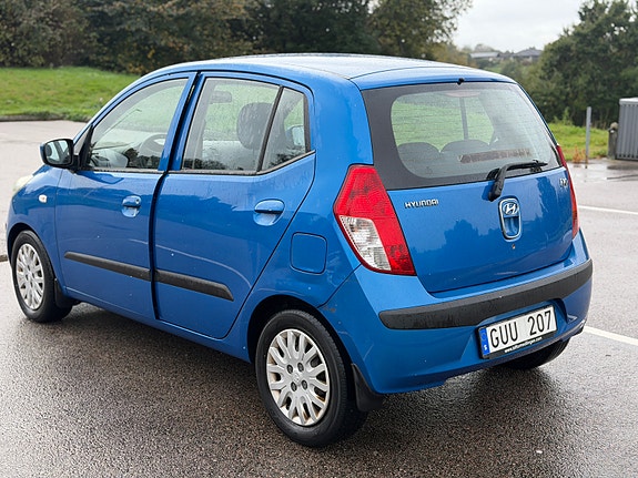Hyundai i10 8 of 10