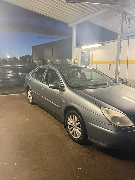 Citroen C5 2 of 4