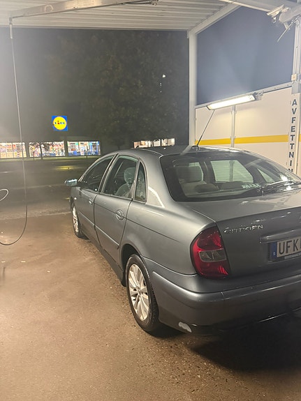 Citroen C5 4 of 4