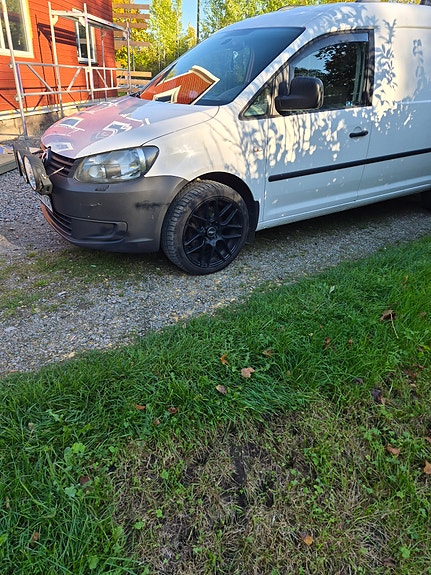 Volkswagen Caddy Maxi 4 of 5