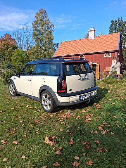 MINI Cooper 15 of 15
