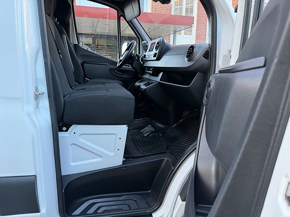 Mercedes-Benz Sprinter 317 11 of 20