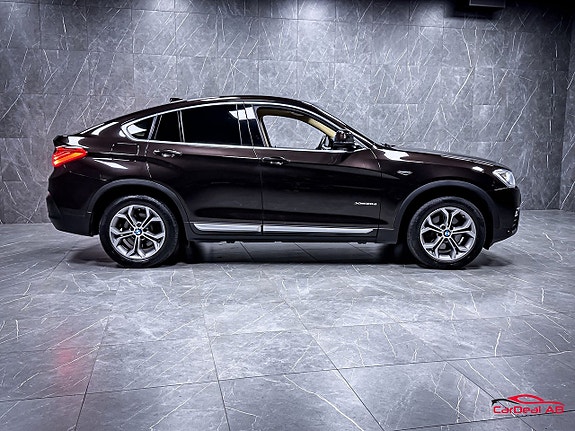 BMW X4 8 of 30