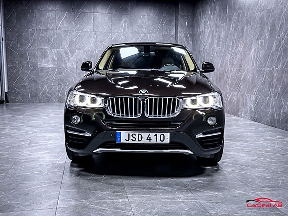 BMW X4 2 of 30
