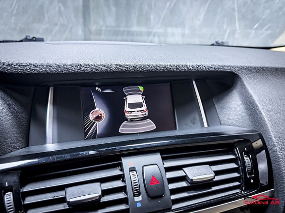 BMW X4 27 of 30