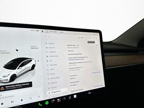 Tesla Model 3 30 of 30