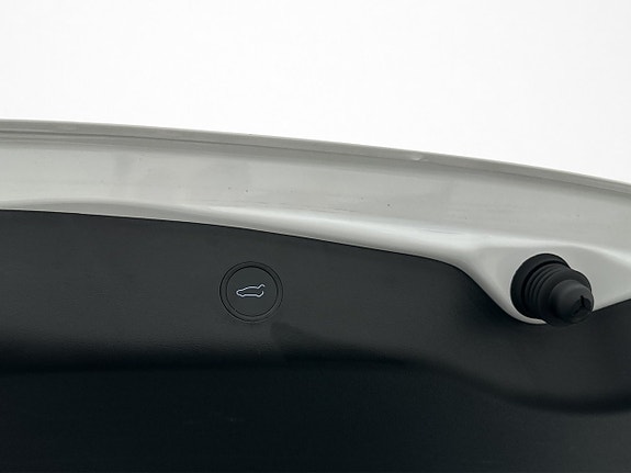 Tesla Model 3 20 of 30