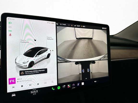 Tesla Model 3 26 of 30