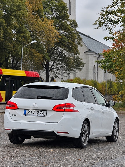 Peugeot 308 SW 5 of 20
