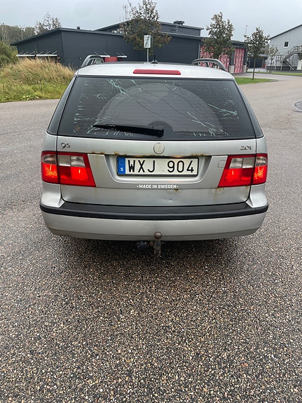 Saab 9-5 2 of 8