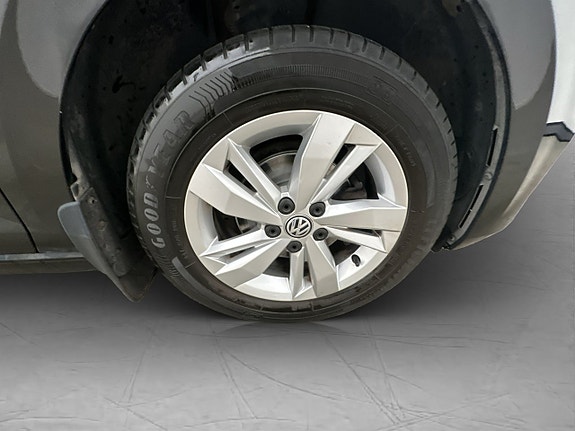 Volkswagen Polo 10 of 24