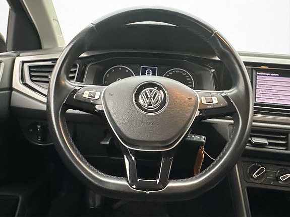 Volkswagen Polo 17 of 24