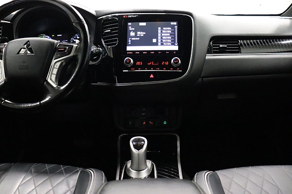Mitsubishi Outlander 15 of 27