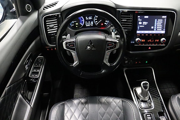 Mitsubishi Outlander 13 of 27