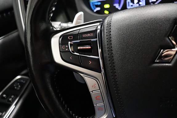 Mitsubishi Outlander 16 of 27