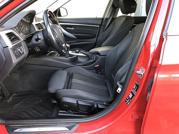 BMW 318d 5 of 19