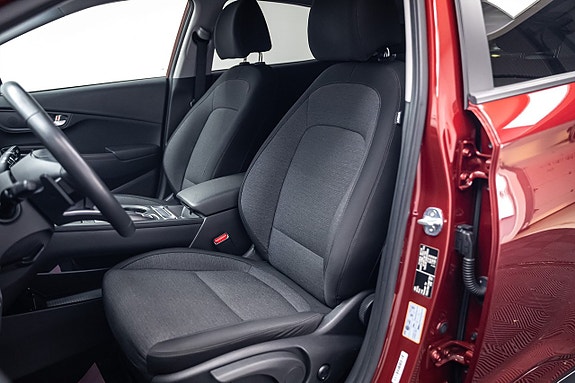 Hyundai Kona 24 of 28