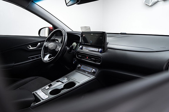 Hyundai Kona 28 of 28