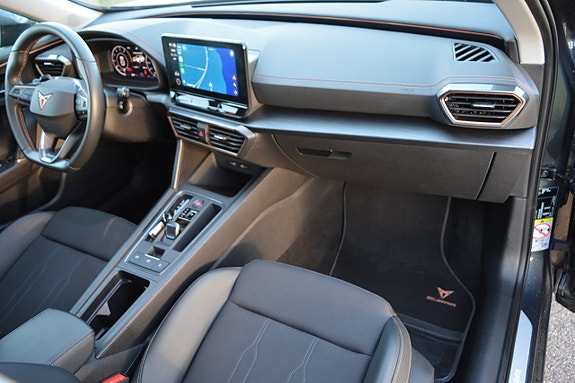 Cupra Formentor 24 of 30
