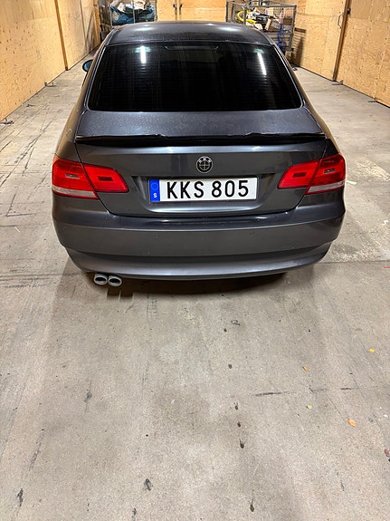 BMW 325d 14 of 19