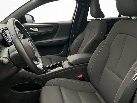Volvo C40 13 of 30
