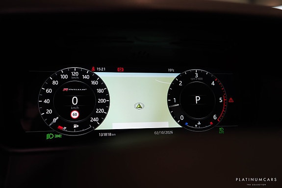 Land Rover Range Rover Velar 15 of 21