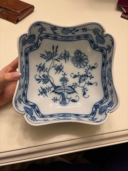 Product image 1 of 6
