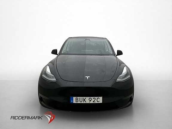 Tesla Model Y 3 of 30