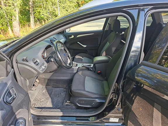 Ford Mondeo 9 of 20