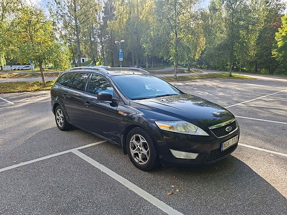 Ford Mondeo 19 of 20
