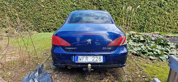 Peugeot 307 CC 11 of 16