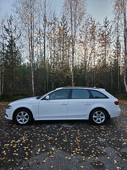 Audi A4 3 of 5