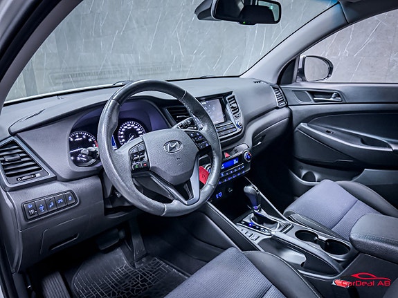 Hyundai Tucson 12 of 30