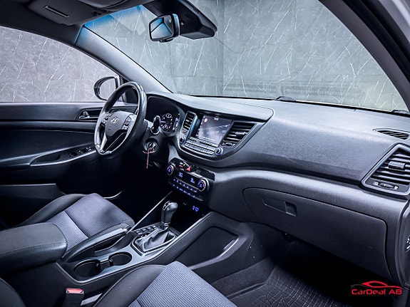 Hyundai Tucson 15 of 30