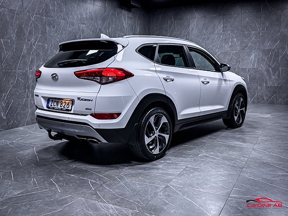 Hyundai Tucson 7 of 30